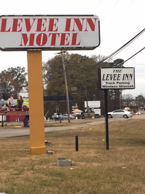 The Levee Inn Crossett Екстер'єр фото